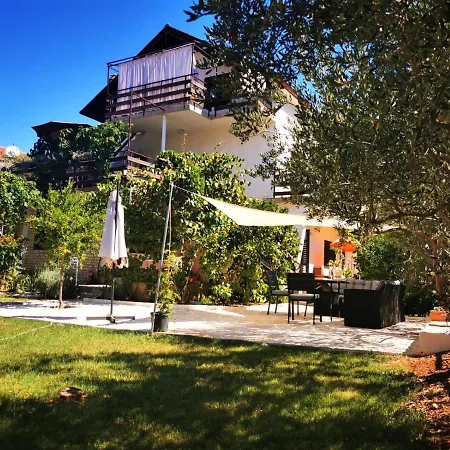 Apartman At Mare Vodice