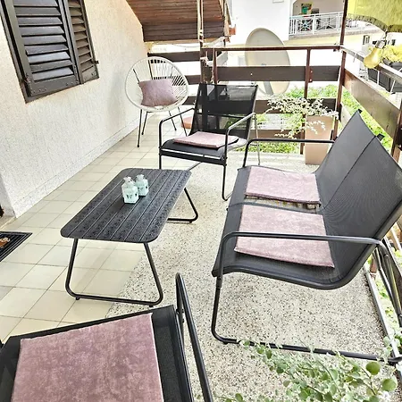 Apartman At Mare