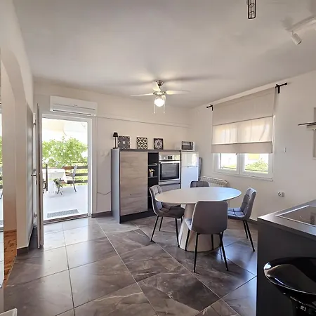 At Mare Apartment Vodice